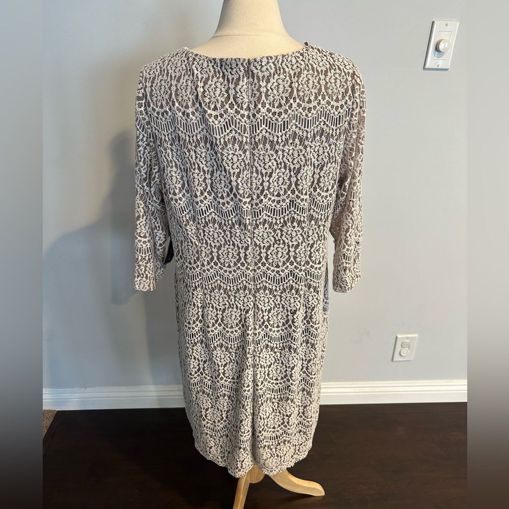 BRAND NEW WITH TAG! Jessica Howard Cream & Brown Lace Sheath Dress Size 14W - Picture 5 of 14
